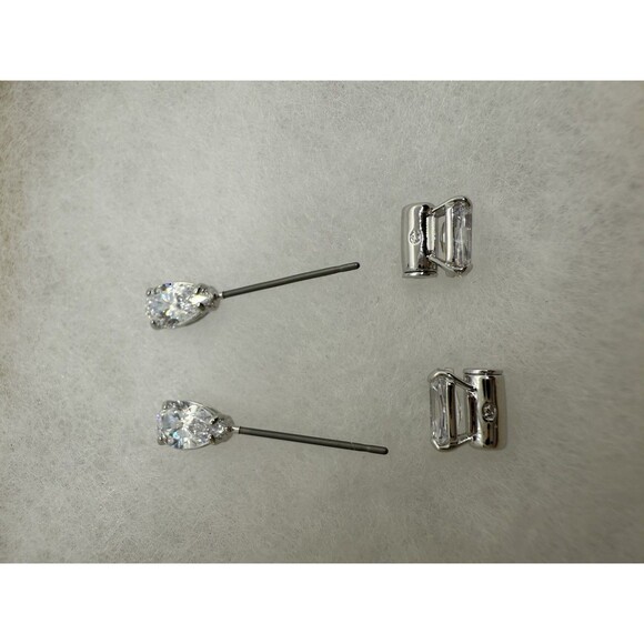 Swarovski Dangle Earrings Mesmera Mixed Cuts Crystal Rhodium Plated $150 New Tag - Picture 7 of 16